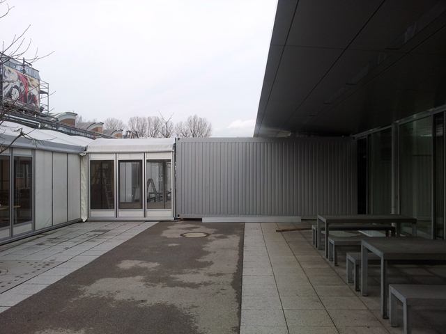 Übergangscontainer